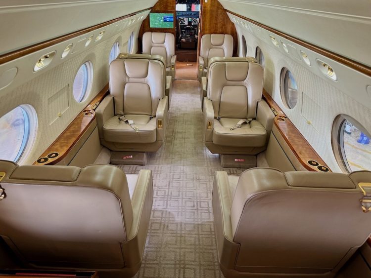 2004 Gulfstream G450 | N820AV | SN4002 - Image 27